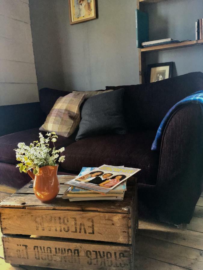 The Old Apple Shed Cosy Heated Cottage In A Meadow Close To The Charming Village Of Bethersden Ashford  Exterior foto